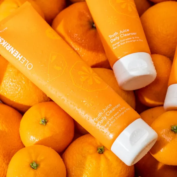 OLEHENRIKSEN Truth Juice Daily Cleanser čistiaci a odličovací gél 150 ml