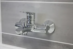 RAV Slezák - Vodovodné batérie vaňová AMUR, Farba: chróm, Rozmer: 150 mm AM754.5