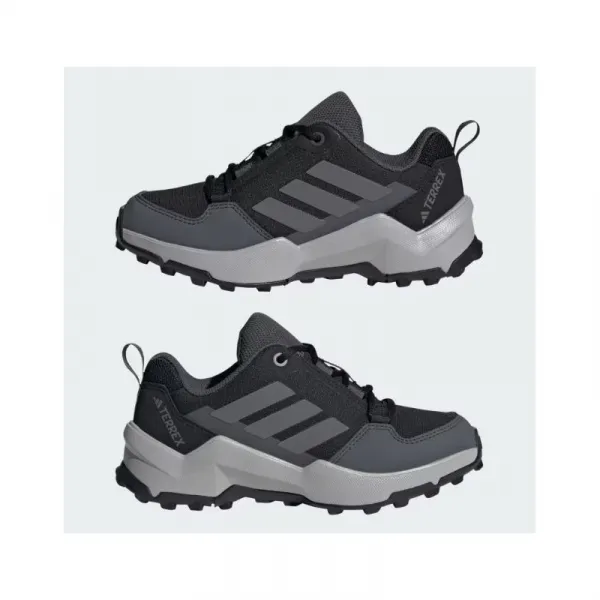 Juniorská nízka turistická obuv ADIDAS Terrex AX4R Jr core black grey four grey six