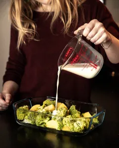 Sklenená odmerka s lievikom PYREX 500ml