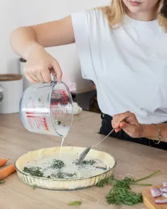Sklenená odmerka s lievikom PYREX 1000ml