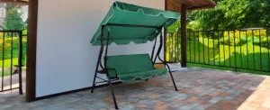 Garden Line Zahradní houpačka GOODHOME tmavě zelená