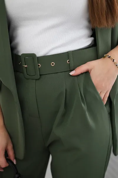Kesi Włoski Elegantná súprava saka a nohavíc Khaki