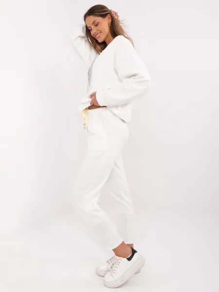 Trousers-DHJ-SP-9283.83P-ecru