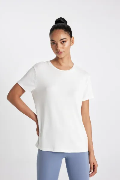 DEFACTO Fit Standard Fit Crew Neck Sportsman Basic Short Sleeve T-Shirt