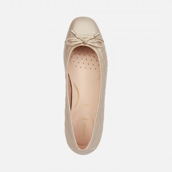 Gold women's ballet flats Geox Annytah - Women's