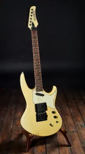 Hamer 1985 Phantom WH Tremolo