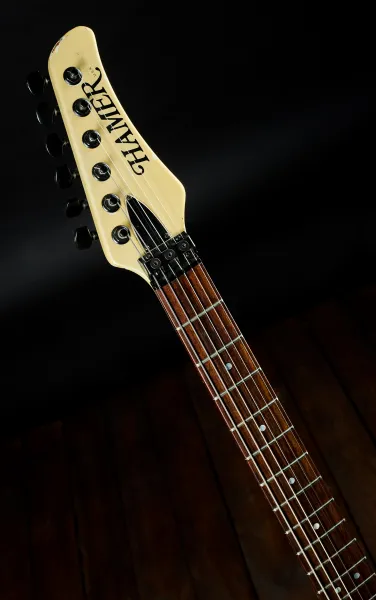 Hamer 1985 Phantom WH Tremolo