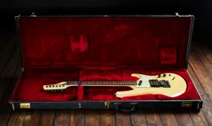 Hamer 1985 Phantom WH Tremolo