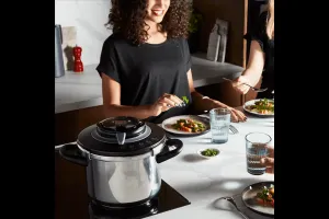 Tlakový hrniec Tefal Clipso+ CHEF 8 l P4551431 Nerezový/Čierny