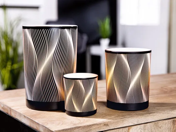 Gilde Skleněný svícen Lines, černo-bílý, 8 cm