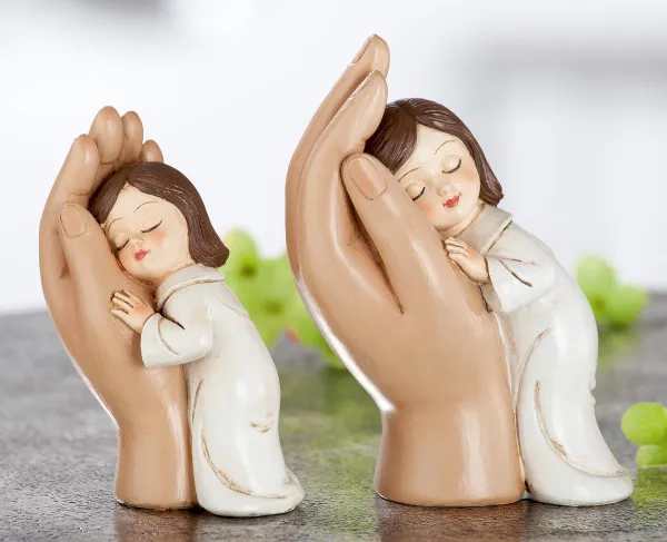 Gilde Soška Dívka v dlani, 12 cm