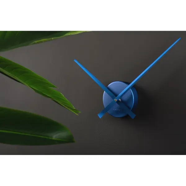 Karlsson 4348DB dizajnové nástenné hodiny modré,priemer 48 cm