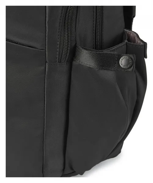 Elegantný dámsky batoh do mesta Hedgren Cosmos Black