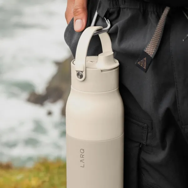LARQ Bottle PureVis™ 2 samočistiaca fľaša 680 ml Farba: Mojave dune
