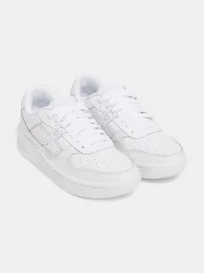 Women's shoes Under Armour W Court 96