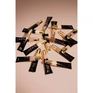Dripping Gold CC Me In ľahký make-up SPF 45 odtieň Rich 10 32 ml