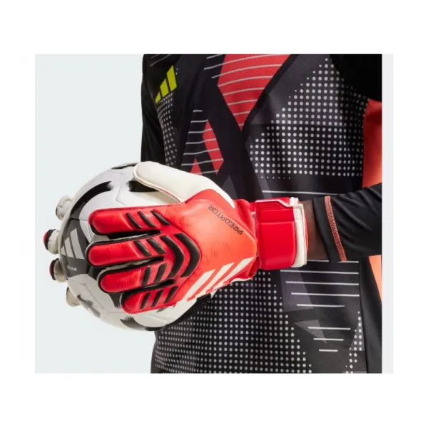 Futbalové brankárske rukavice ADIDAS PRED GL MTC PURRUB LUCRED BLACK