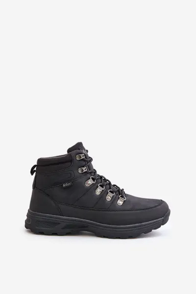Insulated men's trekking shoes Lee Cooper black