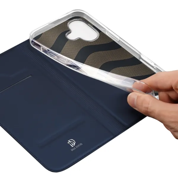 Dux Ducis Skin Pro knižkové puzdro na iPhone 16, modré