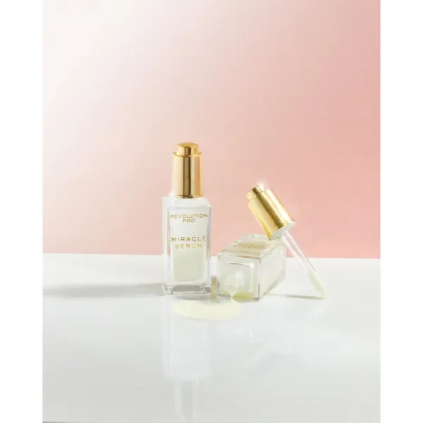 Revolution PRO Miracle rozjasňujúce hydratačné sérum 30 ml