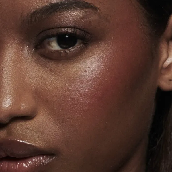 MAC Cosmetics Strobe Liquid Blush tekutá lícenka odtieň Unsweetened 4.3 ml