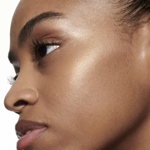 MAC Cosmetics Strobe Liquid Blush tekutá lícenka odtieň Lightning 4.3 ml