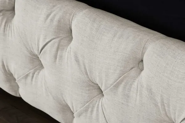 LuxD Dizajnová posteľ Laney Chesterfield 180 x 200 cm prírodná