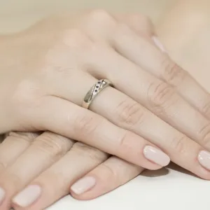 Blink-Blink Prsteň zo žltého zlata s čiernymi diamantami 0.02 ct1689ZcDB