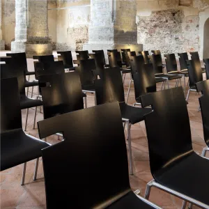 FORMDESIGN Konferenčná stolička AURE SIETE CS komaxit
