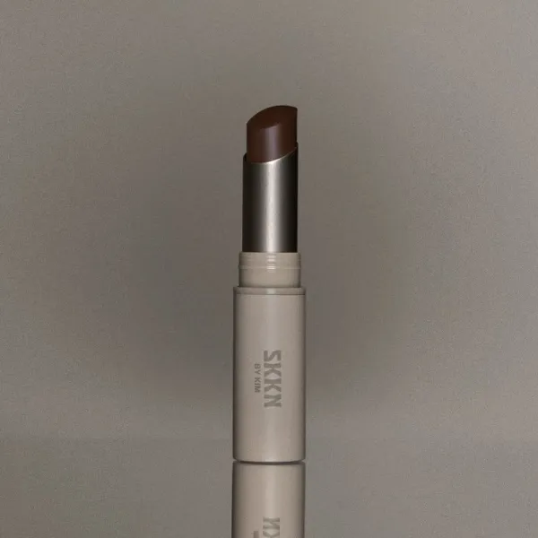 SKKN BY KIM Make-up Silk Matte Lip color matný rúž odtieň Nude 09 2.8 g