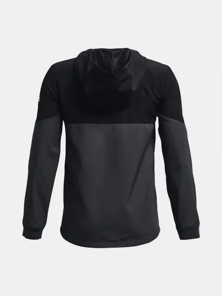 Čierna chlapčenská bunda Under Armour