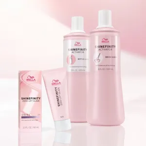 Wella Professionals Shinefinity Zero Lift Glaze demipermanentná farba na vlasy odtieň 09/81 - Platinum Opal 60 ml