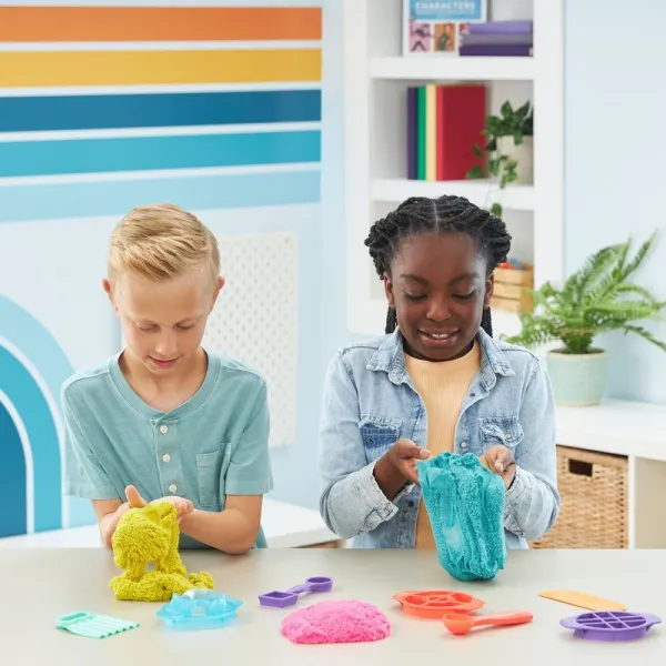 Kinetic Sand ultimátna súprava piesku s náradím
