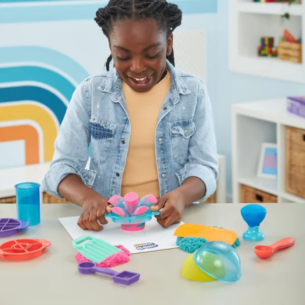 Kinetic Sand ultimátna súprava piesku s náradím