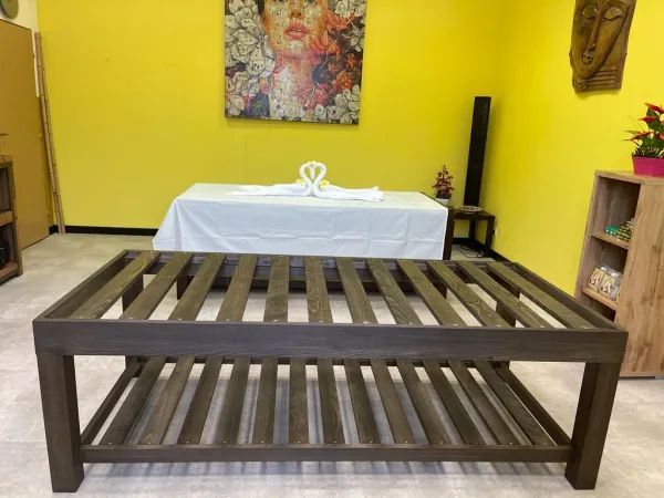 Masívny drevený masážny stôl 200×90 cm, výška 65 cm