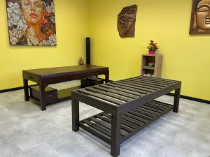 Masívny drevený masážny stôl 200×90 cm, výška 65 cm
