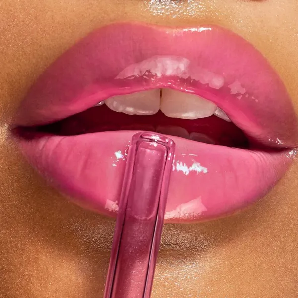 Smashbox Halo Plump + Glow Lip Gloss hydratačný lesk na pery pre objem pier odtieň Gula Glow 4.6 ml