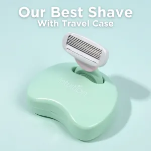 Wilkinson Sword Intuition Complete Mini cestovný holiaci strojček s puzdrom 1 ks