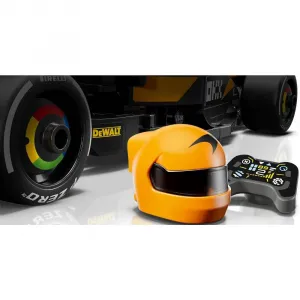 LEGO® Speed Champions 77251 Závodné auto McLaren F1® Team MCL38