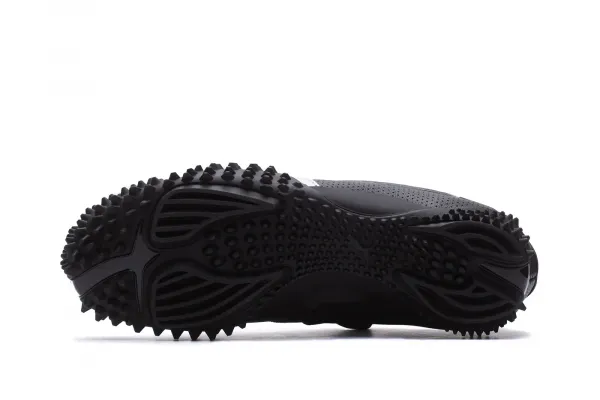 Puma Mostro Perf W "Black White" (39733102)