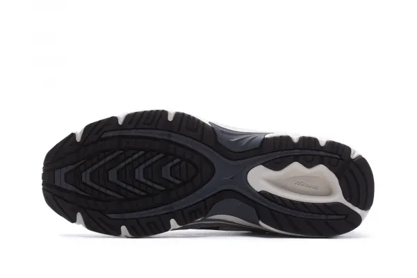 Mizuno MXR "Snow White Bistro Grey" (D1GA245111)
