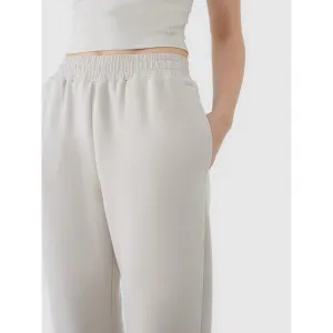 Dámske tepláky 4F TROUSERS CAS F1010-83S-BEIGE