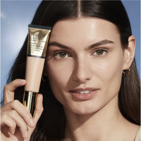 Estée Lauder Futurist Hydra Rescue hydratačný make-up SPF 45 odtieň 6N2 Mocha 35 ml