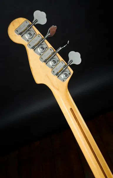 Fender 1982 Precision Bass RW Sienna Burst