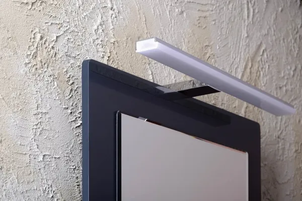 SAPHO - FELINA LED nástenné svietidlo, 12W, 608x15x112, IP44, chróm FE060