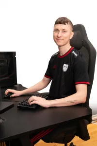 FRACTAL DESIGN Ergonomická kancelárska stolička REFINE Mesh čierna