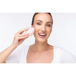 Notino Super Soft Make-Up Sponge make-up hubka v tvare kvapky Beige 1 ks