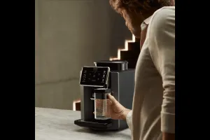 Automatický kávovar KRUPS Sensation Milk EA912B10 Sivý/Čierny
