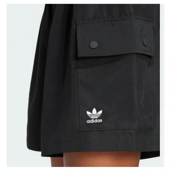 Dámske kraťasy ADIDAS ORIGINALS ESS C SHORTS-BLACK